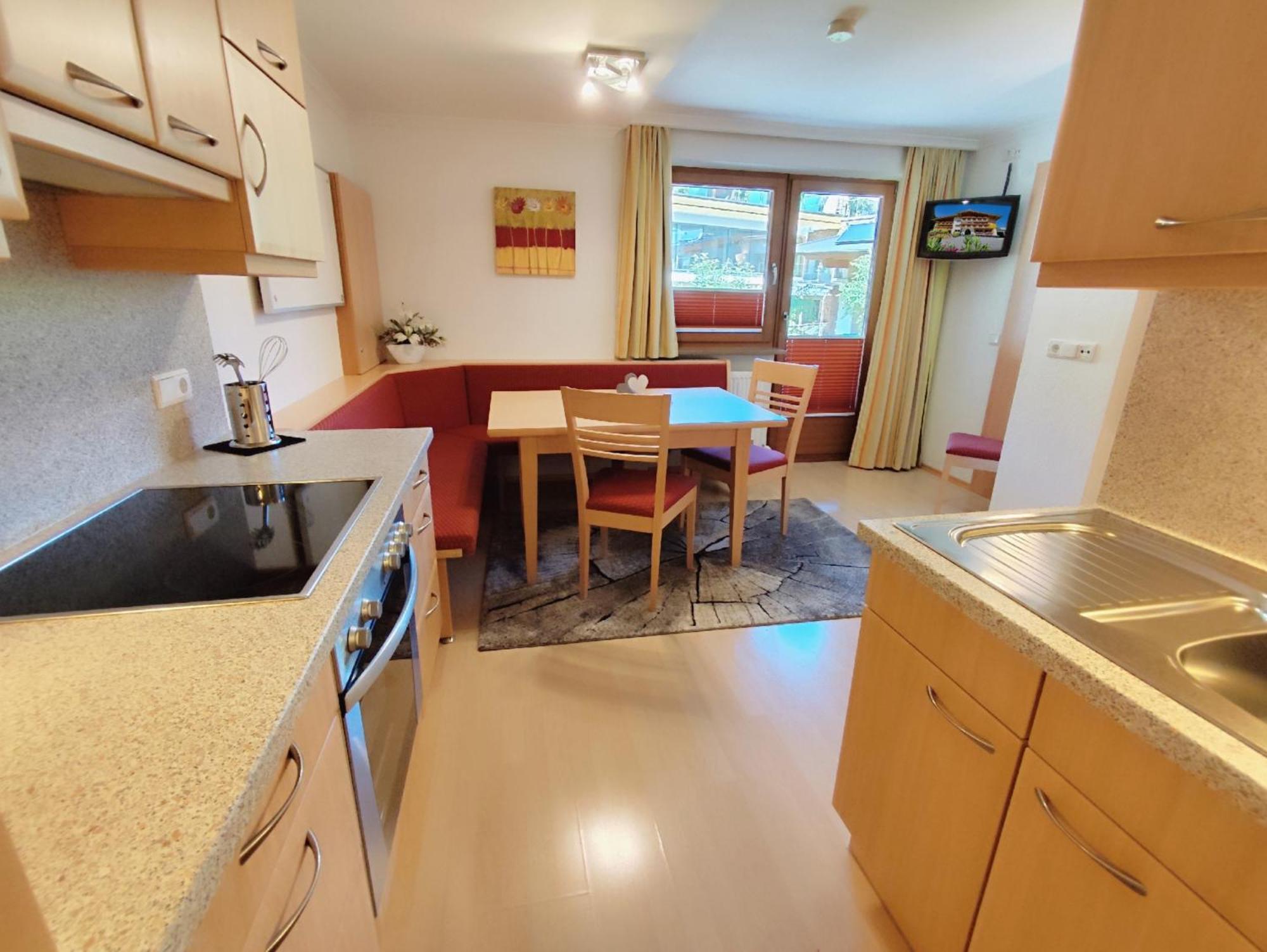 גרלוס Zeitlos Apartments מראה חיצוני תמונה