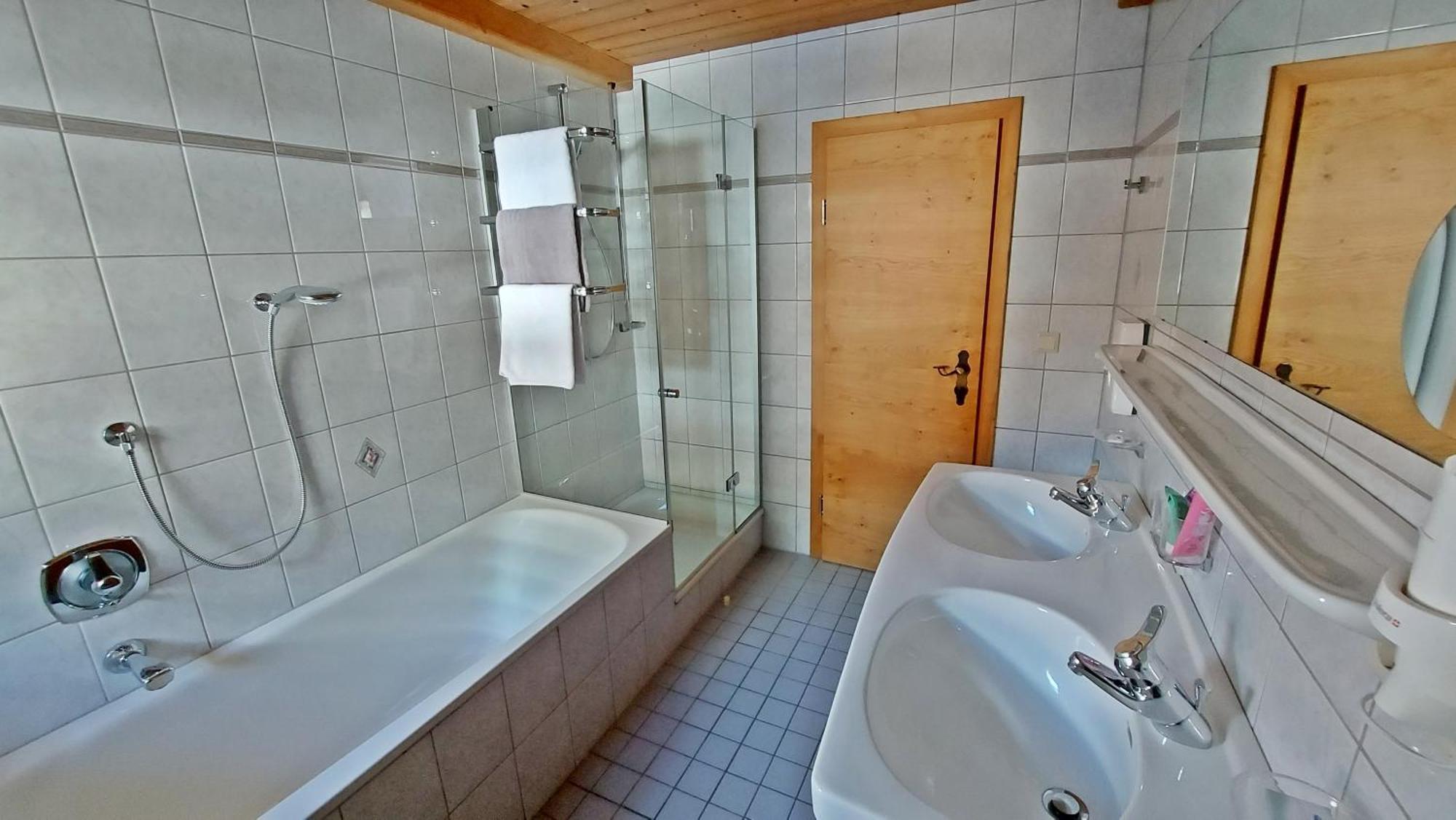 גרלוס Zeitlos Apartments חדר תמונה